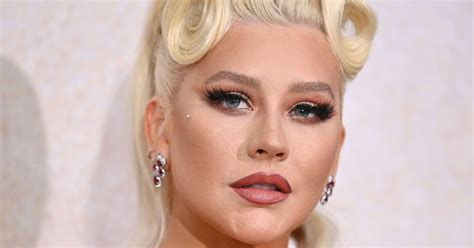 Vagina Nails Are Trending POPSUGAR Beauty