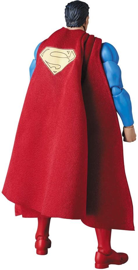 Medicom MAFEX HUSH No 117 Superman Action Figure