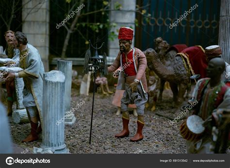 Several Figures Th Century Neapolitan Nativity Scene Prince Displayed