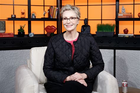 Jane Lynch guesses her most iconic movie and TV show lines ...Middle East