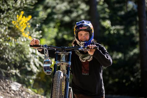 Video Remy Morton Chainless In Queenstown Gravity Mtb Magazine