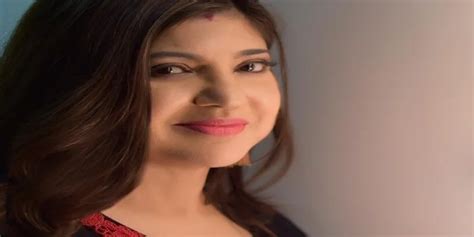 Alka Yagnik सिंगर अलका याग्निक को हुआ रेयर सेंसरी न्यूरल नर्व हियरिं