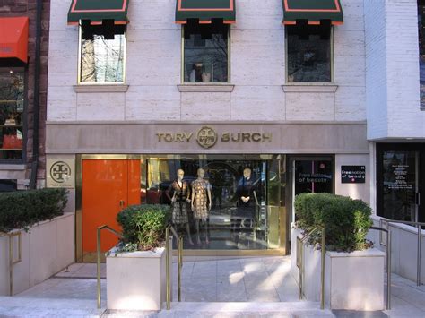 The Chicago Real Estate Local: Guys, still need a gift? Tory Burch on ...