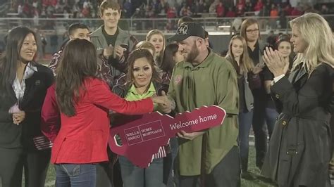 Wounded Veteran Given New Home During Pearland Game Abc13 Houston