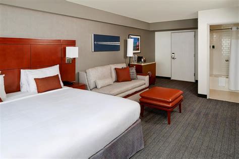 Courtyard By Marriott Los Angeles Lax Century Boulevard Los Angeles