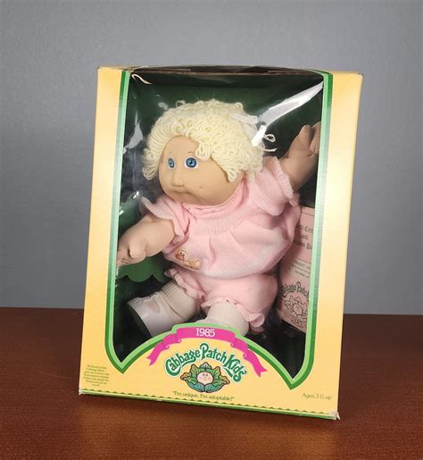 Vintage Cabbage Patch Doll In Original Box Coleco Blonde Hair