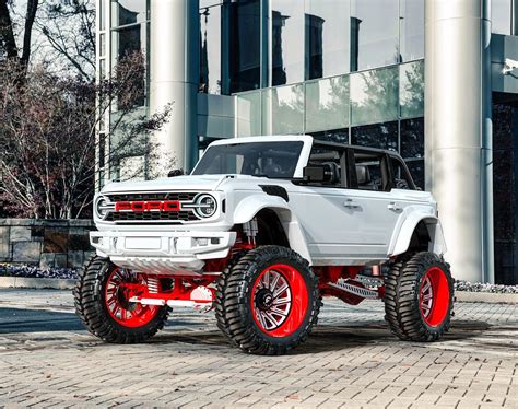 Ford Bronco Lifted