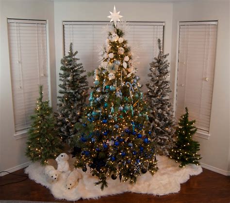 The Missoulian Reports on Recent Christmas Tree Incidents 21