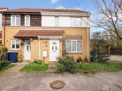 3 Bed Semi Detached House For Sale In Valerian Court Cherry Hinton