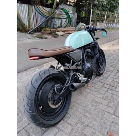 Motor Kawasaki Ninja 250 Fi Caferacer 2013 Bekas Sehat Normal Surat