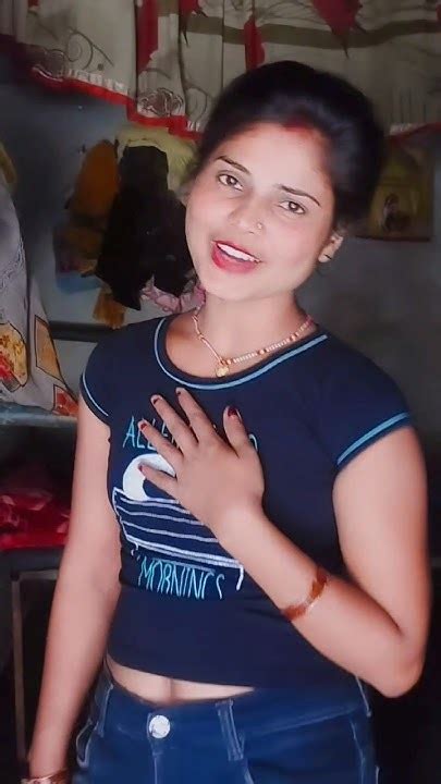 Mujhko To Acchi Lagti Hai 🌹🥰💯 Youtube