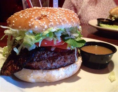 The 23 Best Burger Joints In Michigan Will Leave Your Mouth Watering