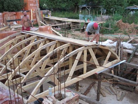 Building a cross-barrel vaulted ceiling | Brick exterior house, Barrel ...