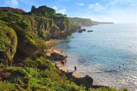 Tegal Wangi Beach In Bali A Hidden Beach South Of Jimbaran Go Guides