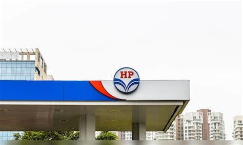 Hpcl Q1 Net Profit Slumps 94 To ₹356 Crore On Lower Refining Margins