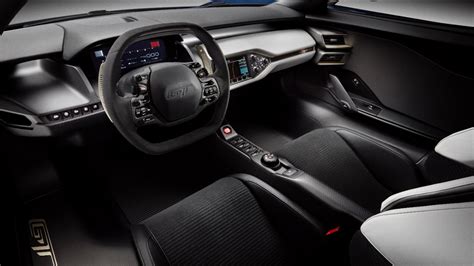 2017 Ford GT’s interior is just like on show car