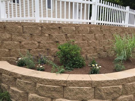 Interlocking Retaining Wall Davis Landscaping