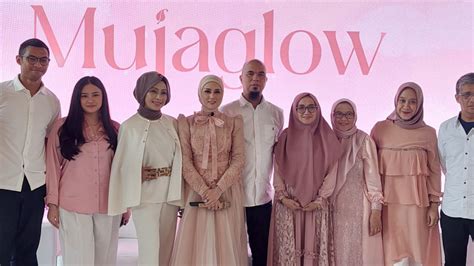 Mulan Jameela Dan Putrinya Luncurkan Minuman Kolagen Untuk Perawatan