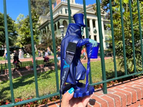 Photos Haunted Mansion Hatbox Ghost Sipper Materializes In