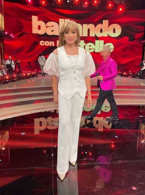 Milly Carlucci Dago Fotogallery