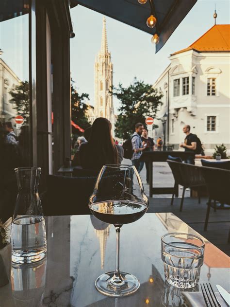 Sarah Calanthe - Budapest