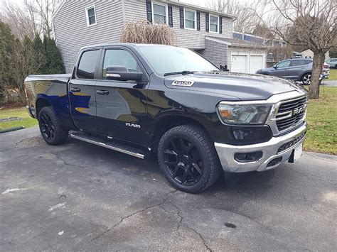 2021 Ram 1500 22x9 Voxx Replica Wheels 285 45R22 Cooper Tires