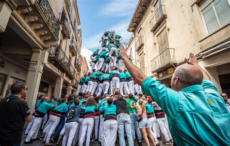 Castellers De Vilafranca I Xicots A Punt Per Un Concurs Que Els Verds