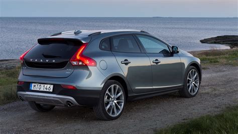 Volvo V40 Cross Country Model Year 2016 Volvo V40 Cross Country