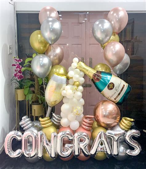 Congrats Balloon Centerpieces