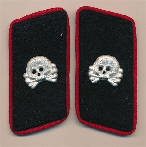 Panzer Artillery Collar Tabs St Pattern Skulls Red Piped Wwii German