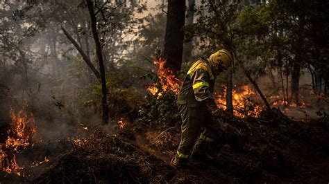 En Galicia Siguen Activos Otros Tres Incendios