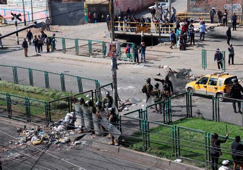 Protestas En Arequipa EN VIVO Presencia Militar Y Enfrentamientos Con