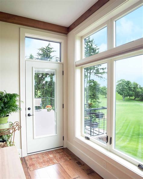 Casement Window Gallery | WholesaleVinylWindows.com