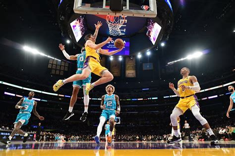 Photos: Lakers vs Hornets (11/08/21) Photo Gallery | NBA.com