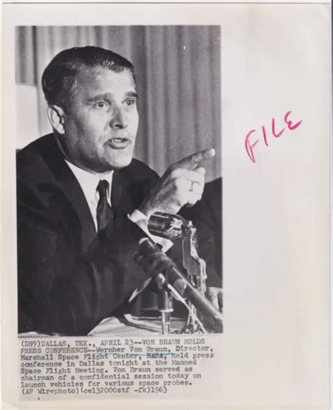 DR. WERNHER VON BRAUN Rocket Scientist NASA Press Conference VINTAGE ...