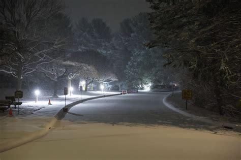 First big snowstorm of season hits Connecticut