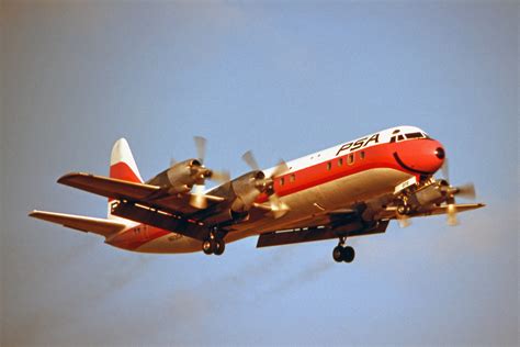 PSA Lockheed L 188C Electra LAX July 1976 Top Color Of H Flickr