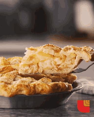 Apple Pie Pie GIF - Apple Pie Pie Yummy - Discover & Share GIFs