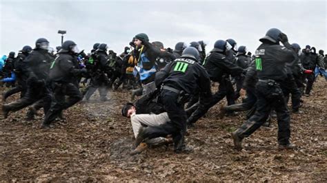 Klimaprotest in Lützerath Letzte Aktivisten verlassen besetzten Tunnel