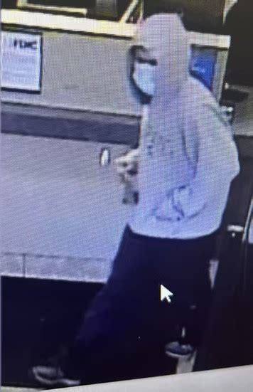 Bank Robbery Suspect Wanted In Saginaw Wsgw 790 Am And 100 5 Fm