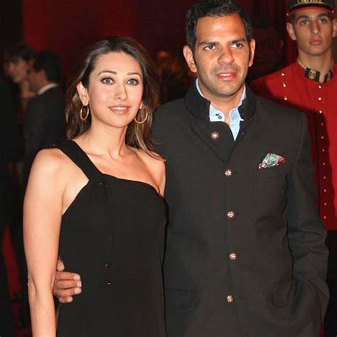 Karishma Kapoor Husband | 10 Beautiful Pictures | Reviewit.pk