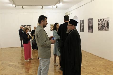 U Trebinju otvorena izložba fotografija Vaskrs manastira Žitomislić