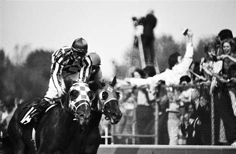 Secretariat makes Kentucky Derby history with record time on this day ...