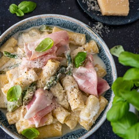 Cremige Spargel Pasta Alla Panna Schnell In 20 Minuten Fertig