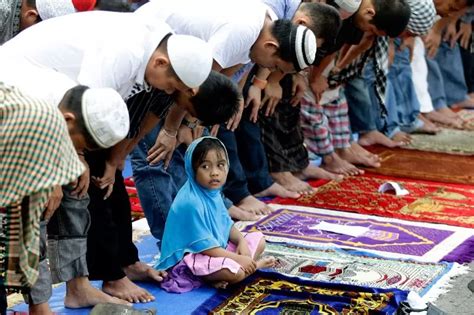 Anjuran Tidak Makan Sebelum Shalat Idul Adha Akurat