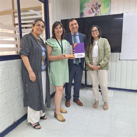 Desayuno de premiación en el marco de la adjudicación de fondos