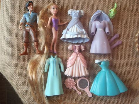 Polly Pocket Disney Princess Rapunzel And Flynn Rider Doll Dress Lot Q24