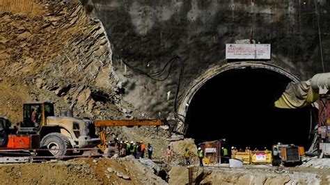 U’khand tunnel collapse: After 6 days, mission to rescue 40 trapped ...