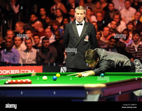 Snooker The Masters 2009 Day Eight Wembley Arena Stock Photo Alamy