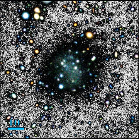 La galaxia casi invisible desafía el modelo de materia oscura